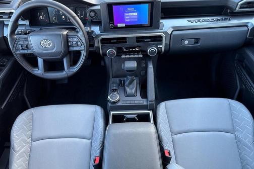 2025 Toyota Tacoma SR5