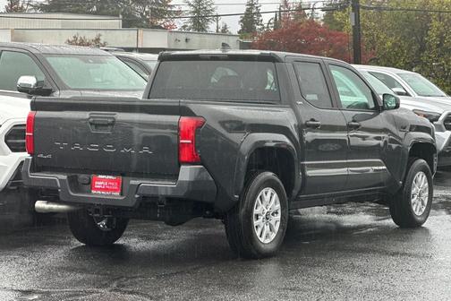 2025 Toyota Tacoma SR5