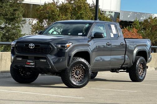 2025 Toyota Tacoma TRD Off-Road