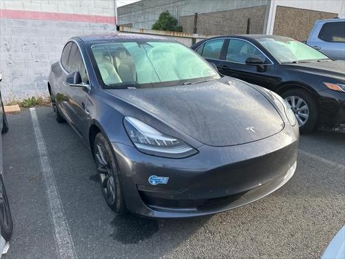 2018 Tesla Model 3 Performance