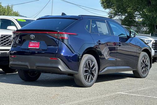 Bluprint 2026 Toyota bZ XLE Plus
