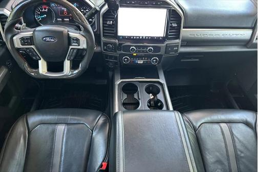 2022 Ford F-250 Platinum