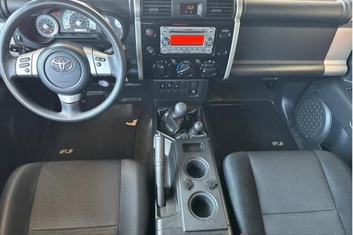 2013 Toyota FJ Cruiser Base