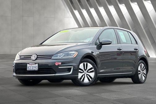 2017 Volkswagen e-Golf SEL Premium