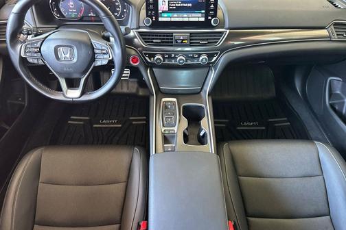 Platinum White Pearl 2022 Honda Accord Sport 2.0T