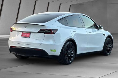 2023 Tesla Model Y Performance Dual Motor All-Wheel Drive