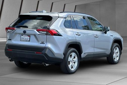 Silver Sky Metallic 2020 Toyota RAV4 Hybrid LE