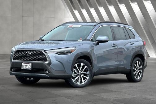 2023 Toyota Corolla Cross XLE
