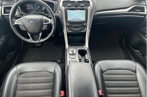 2017 Ford Fusion Hybrid SE