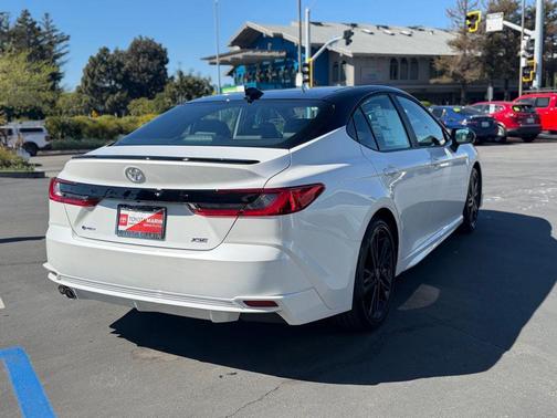 Wind Chill Prl 2026 Toyota Camry XSE