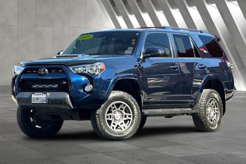 Nautical Blue Metallic 2019 Toyota 4Runner TRD Off Road Premium