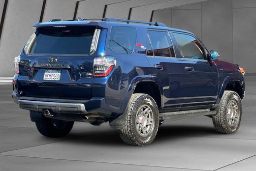 Nautical Blue Metallic 2019 Toyota 4Runner TRD Off Road Premium