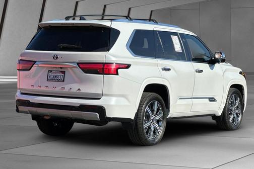 2023 Toyota Sequoia Capstone