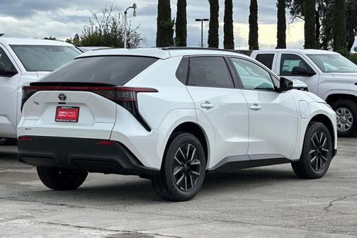 2026 Toyota bZ XLE Plus