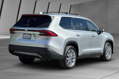Celestial Silver Metallic 2024 Toyota Grand Highlander Platinum