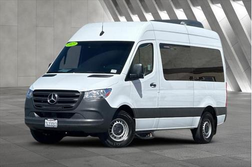 2023 Mercedes-Benz Sprinter 2500 Standard Roof