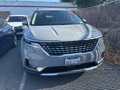 2022 Kia Carnival SX