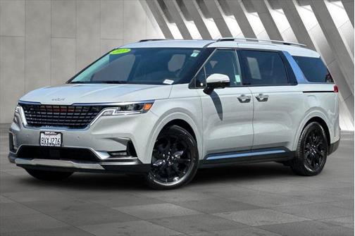 2022 Kia Carnival SX