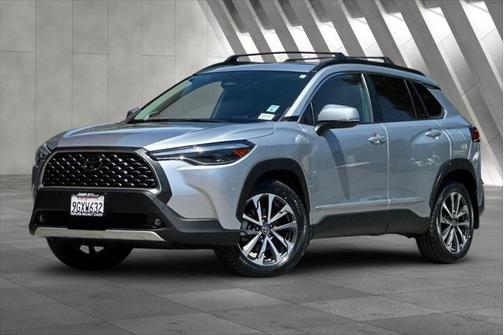 2023 Toyota Corolla Cross XLE
