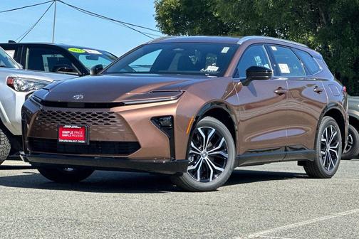 Bronze Age 2026 Toyota Crown Signia XLE