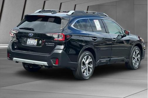 2021 Subaru Outback Touring XT