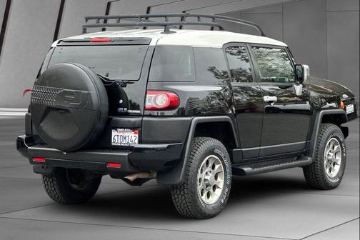 2012 Toyota FJ Cruiser Base