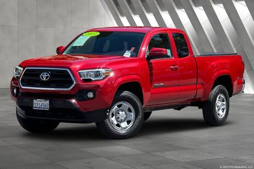 Barcelona Red Metallic 2017 Toyota Tacoma SR5