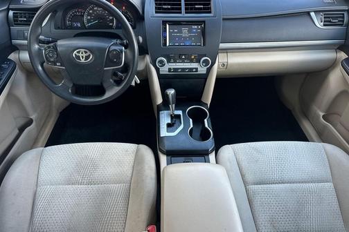 2013 Toyota Camry LE