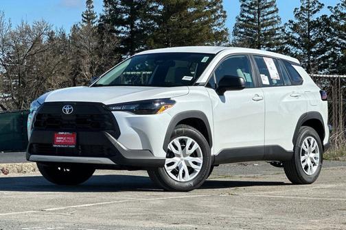 Wind Chill Pearl 2026 Toyota Corolla Cross L