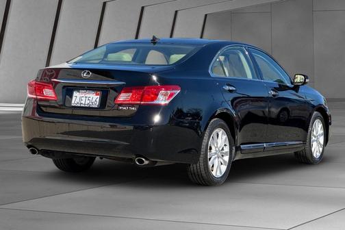 2011 Lexus ES 350 Base