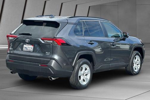 Magnetic Gray Metallic 2021 Toyota RAV4 XLE