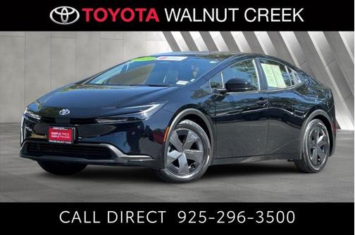 2023 Toyota Prius LE