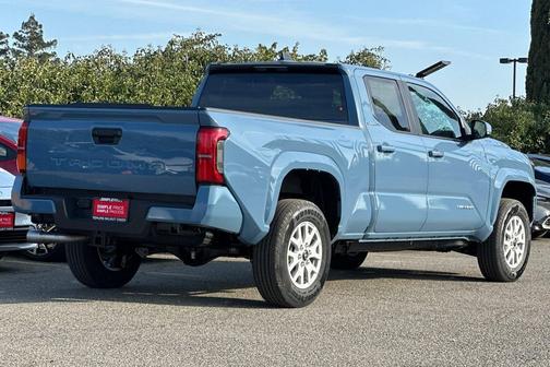 2026 Toyota Tacoma SR5