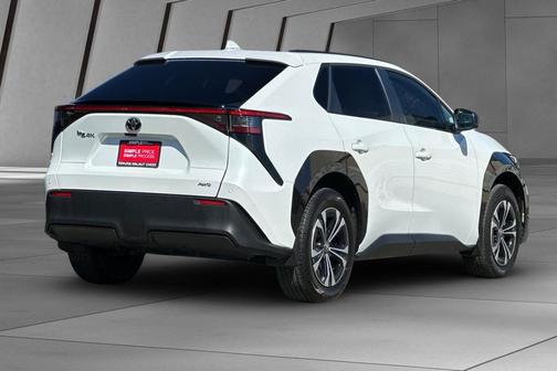 Wind Chill Pearl 2023 Toyota bZ4X XLE