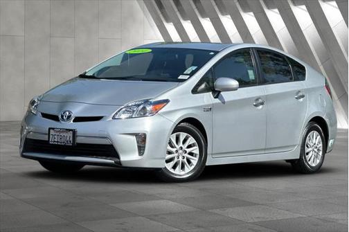 2014 Toyota Prius Plug-in Advanced