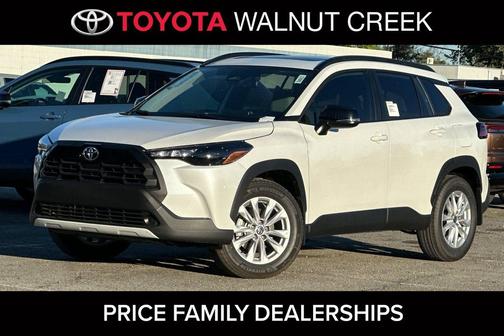 2026 Toyota Corolla Cross LE
