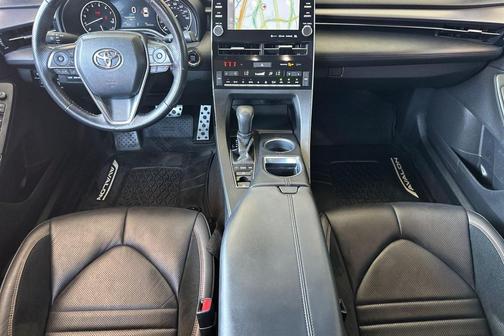 2019 Toyota Avalon Touring