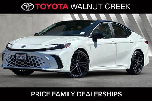 2025 Toyota Camry XSE