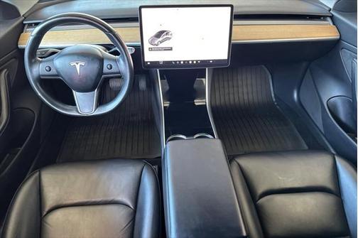 2019 Tesla Model 3 Standard Range Plus
