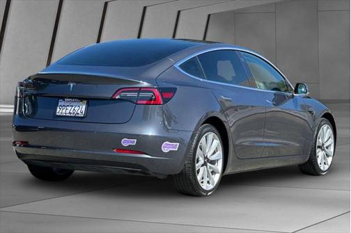 2019 Tesla Model 3 Standard Range Plus