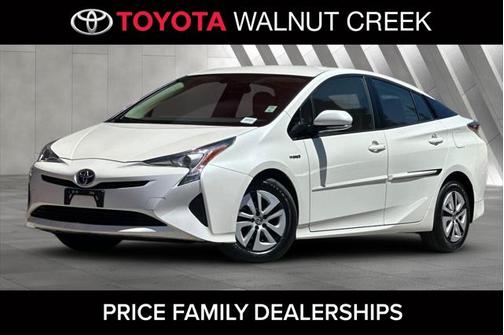2016 Toyota Prius Three