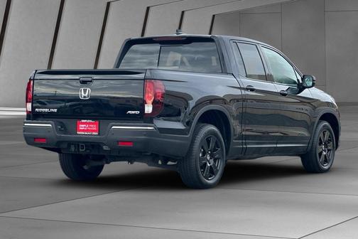 2020 Honda Ridgeline Black