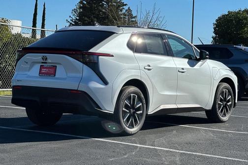 2026 Toyota bZ XLE