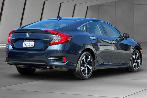 Polished Metal Metallic 2017 Honda Civic Touring