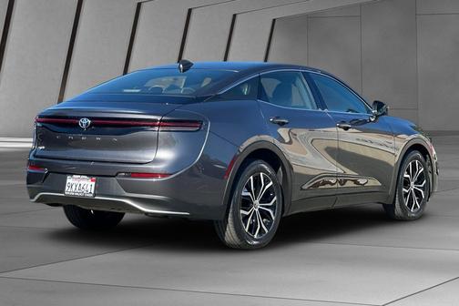 2023 Toyota Crown XLE