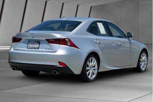 2016 Lexus IS 200t Base