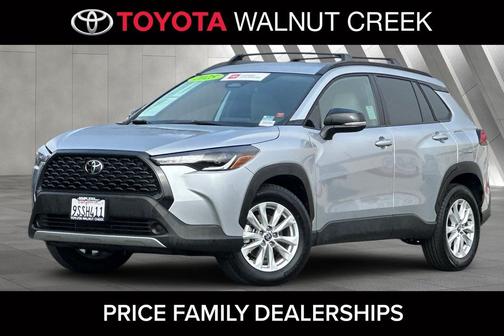 2025 Toyota Corolla Cross LE