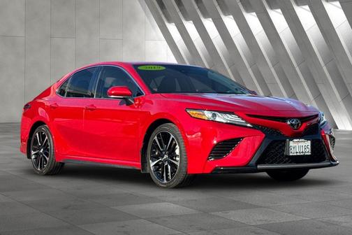 2019 Toyota Camry XSE
