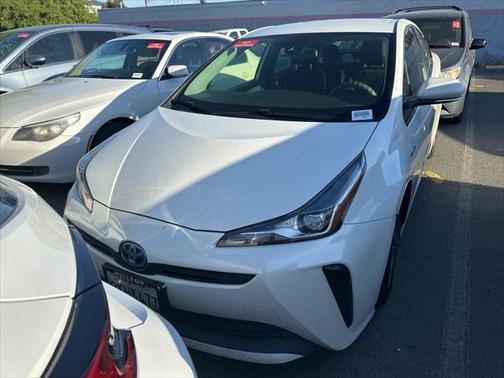 2019 Toyota Prius L