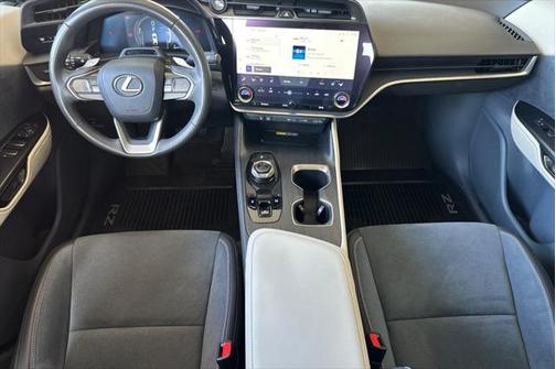 2023 Lexus RZ 450e Luxury